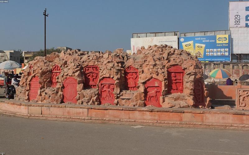 Somnath Local Sightseeing – Somnath Temple, Bhalka Tirth, Triveni Sangam